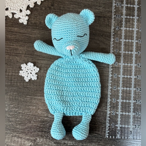 NWOT Handmade Light Blue Crochet Bear Lovey - Picture 4 of 12
